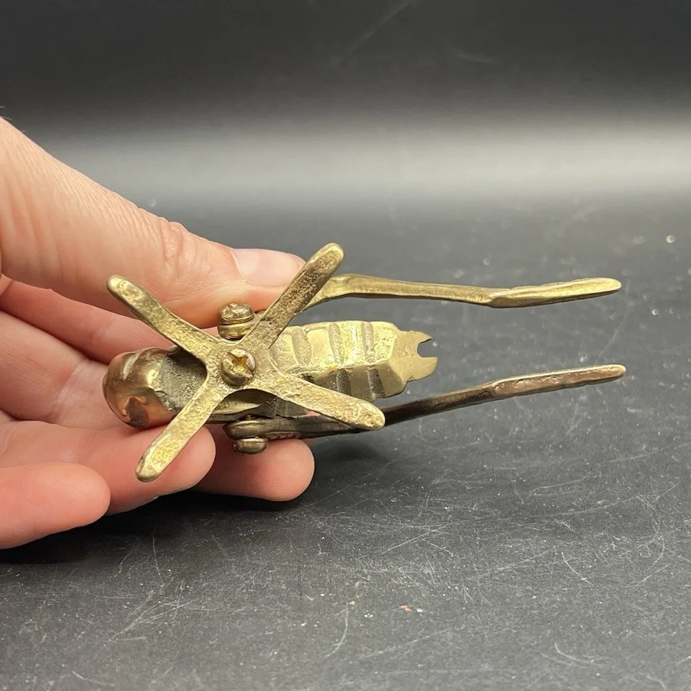 Vintage‎ Brass Grasshopper Cricket Locust Figurine Paperweight Bug 4